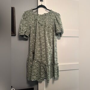 Voy Elegant Green Floral Dress